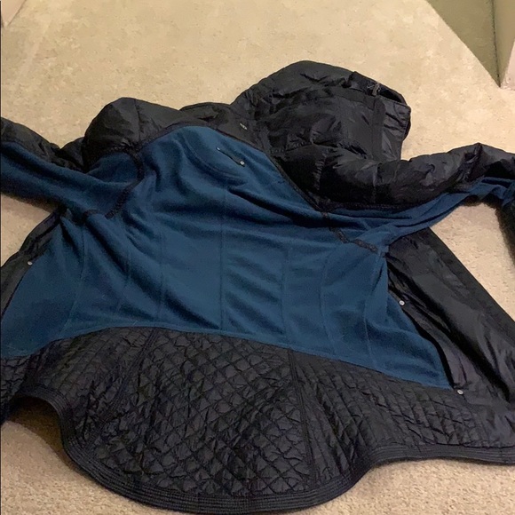 Lululemon Fitted jacket - Picture 8 of 9